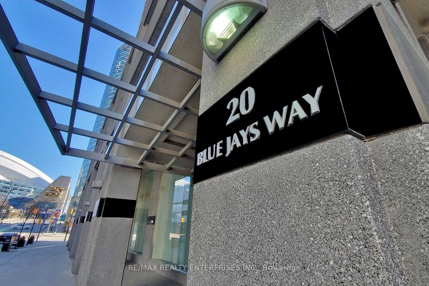 Unit 1017 - 20 Blue Jays Way, Toronto 2