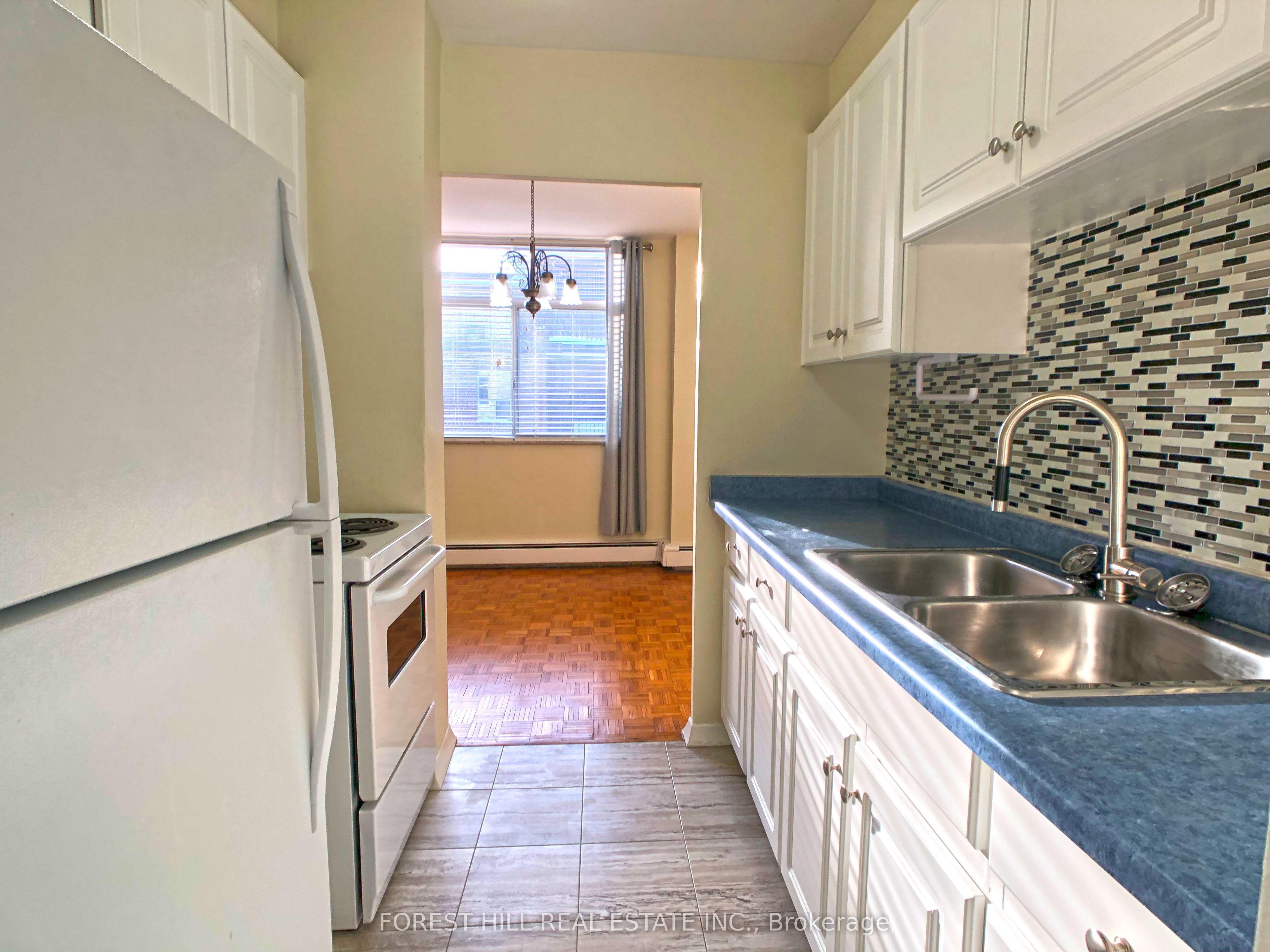 Unit 502 - 335 Lonsdale Road, Toronto 3