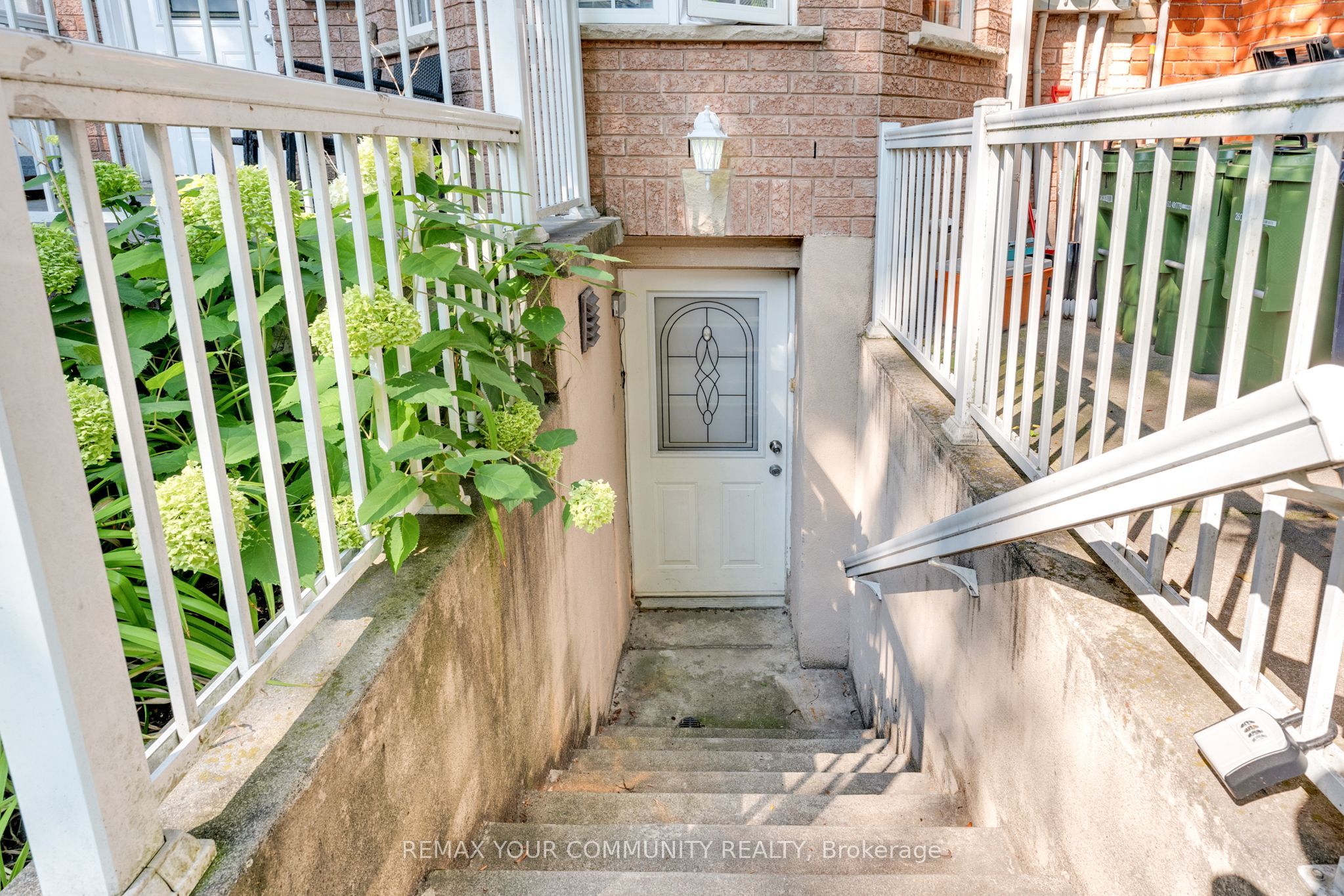Unit Bsmt - 176 Lisgar Street W, Toronto 3