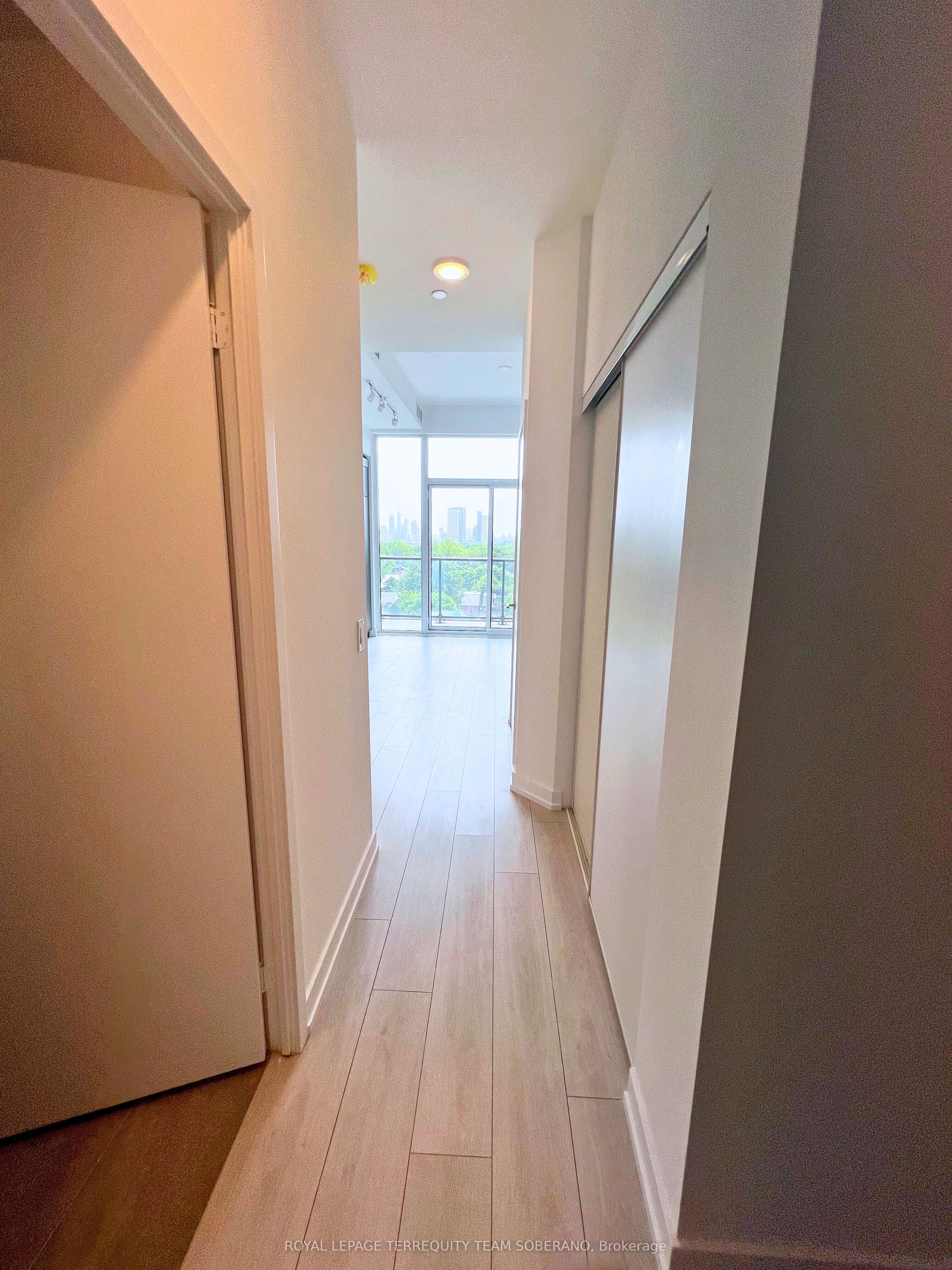 Unit 721 - 500 Dupont Street, Toronto 5