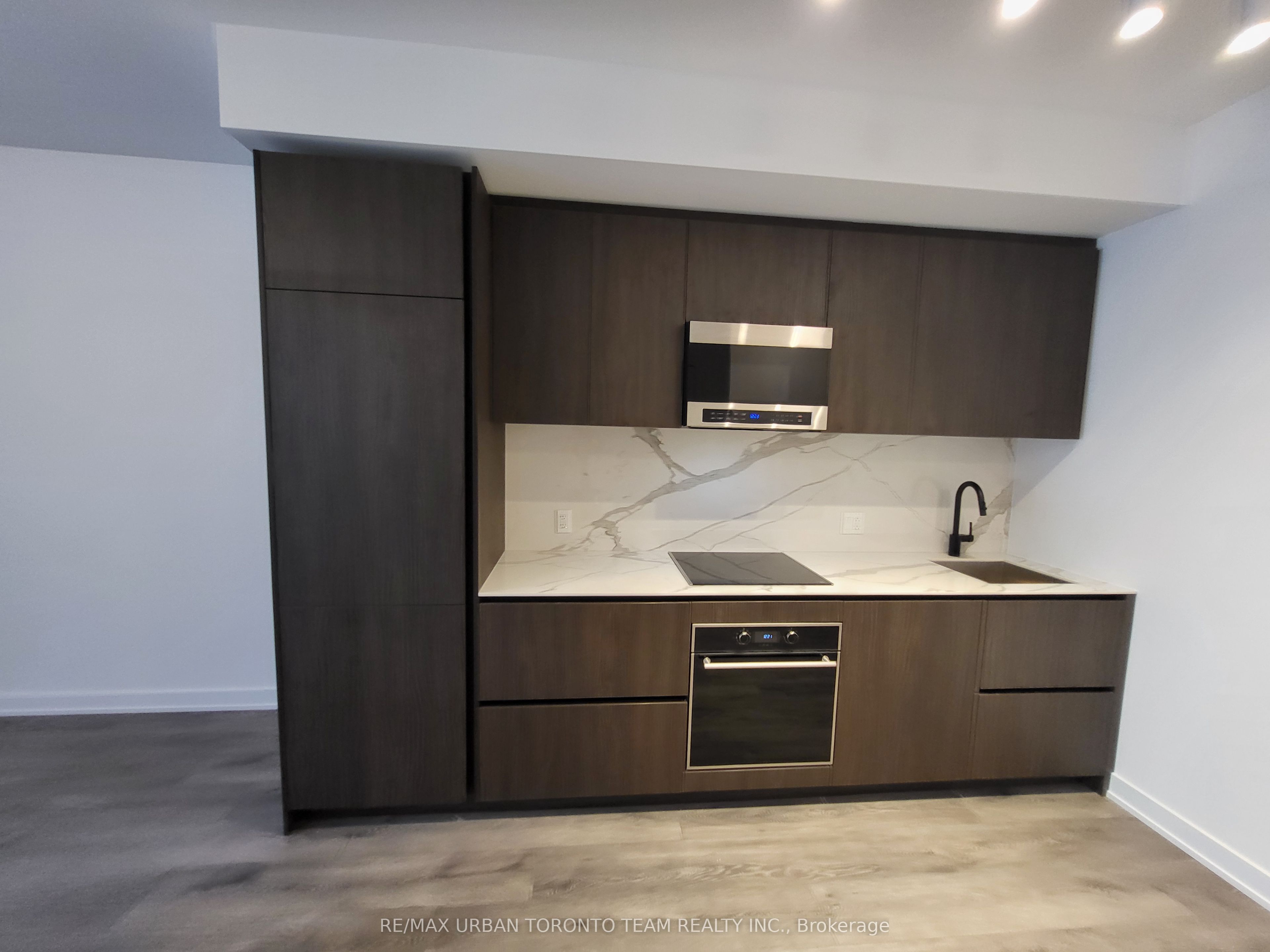 Unit 125 - 117 broadway Avenue, Toronto 4