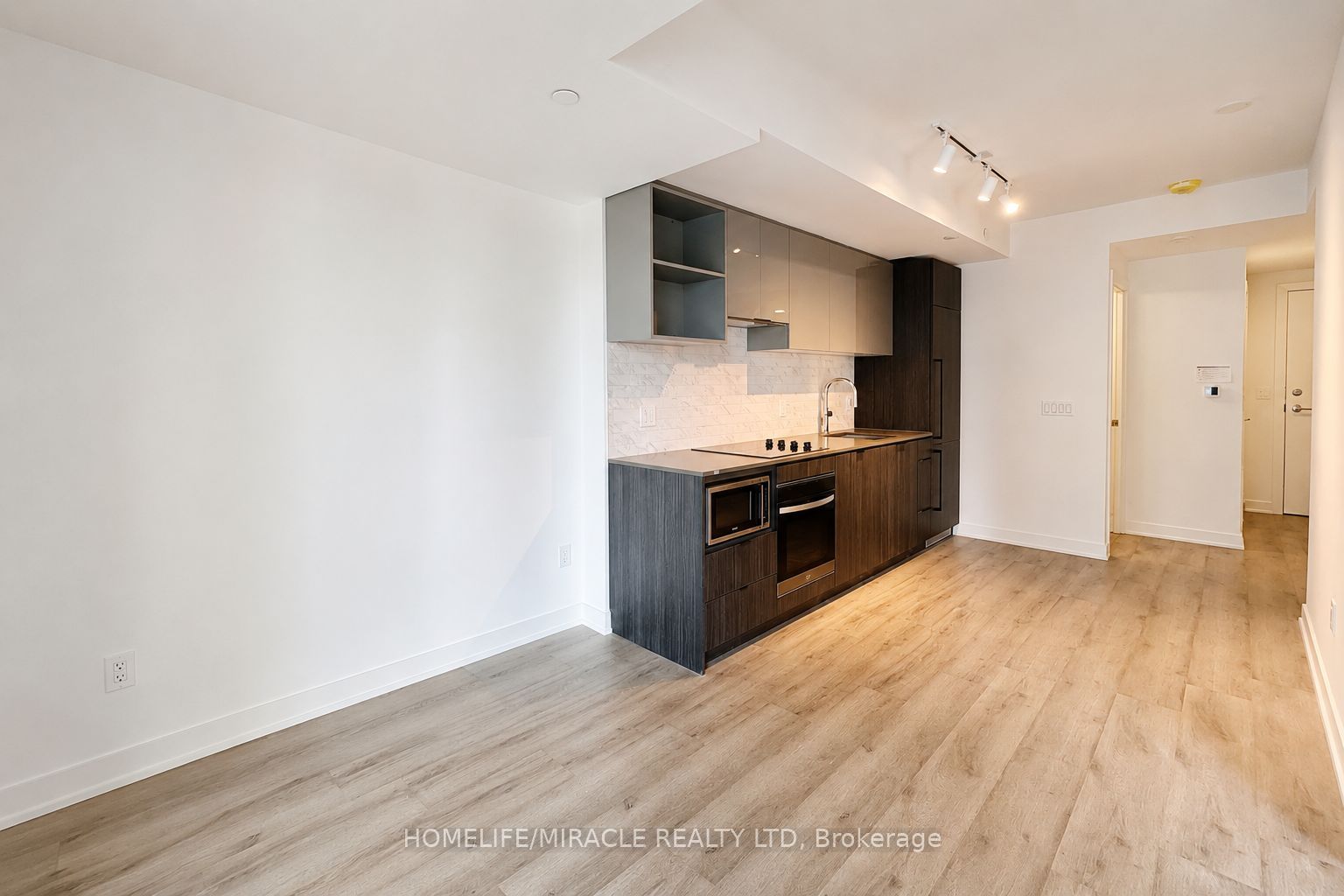 Unit 1708 - 252 Church Street, Toronto 5