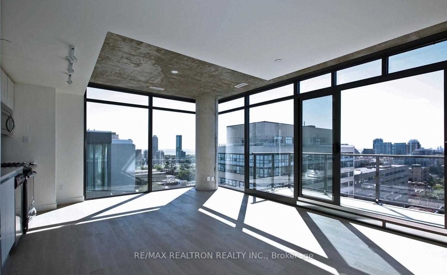 Unit 1602 - 111 Bathurst Street, Toronto 3