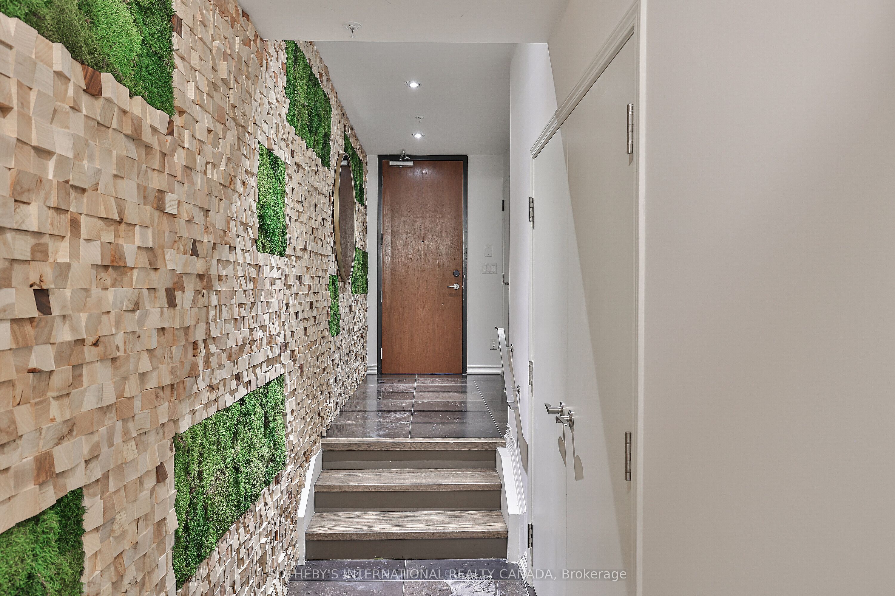 Unit 441 - 43 Hanna Avenue, Toronto 3