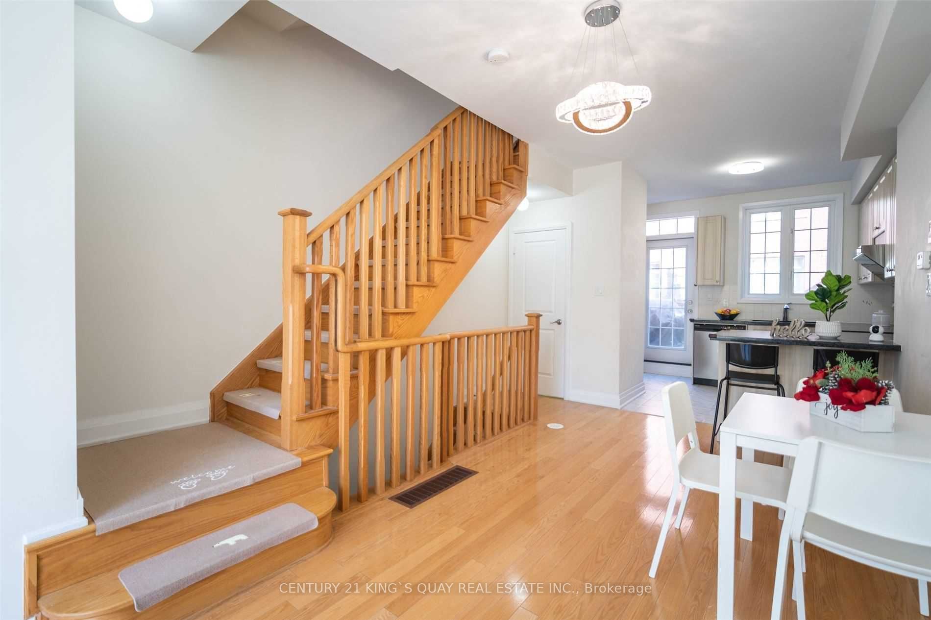 55 River Street, Toronto 5