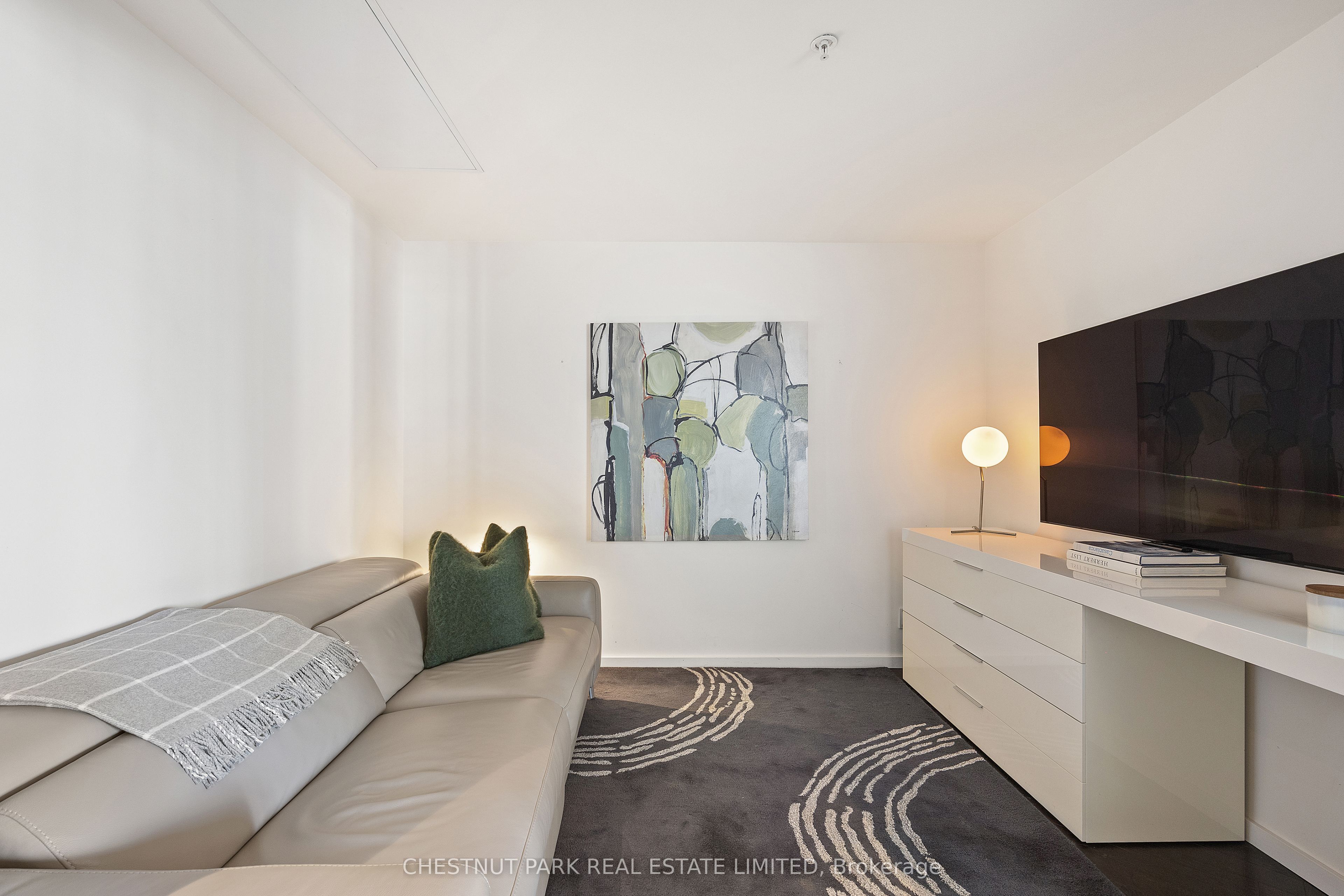 Unit 3006 - 180 University Avenue, Toronto 4