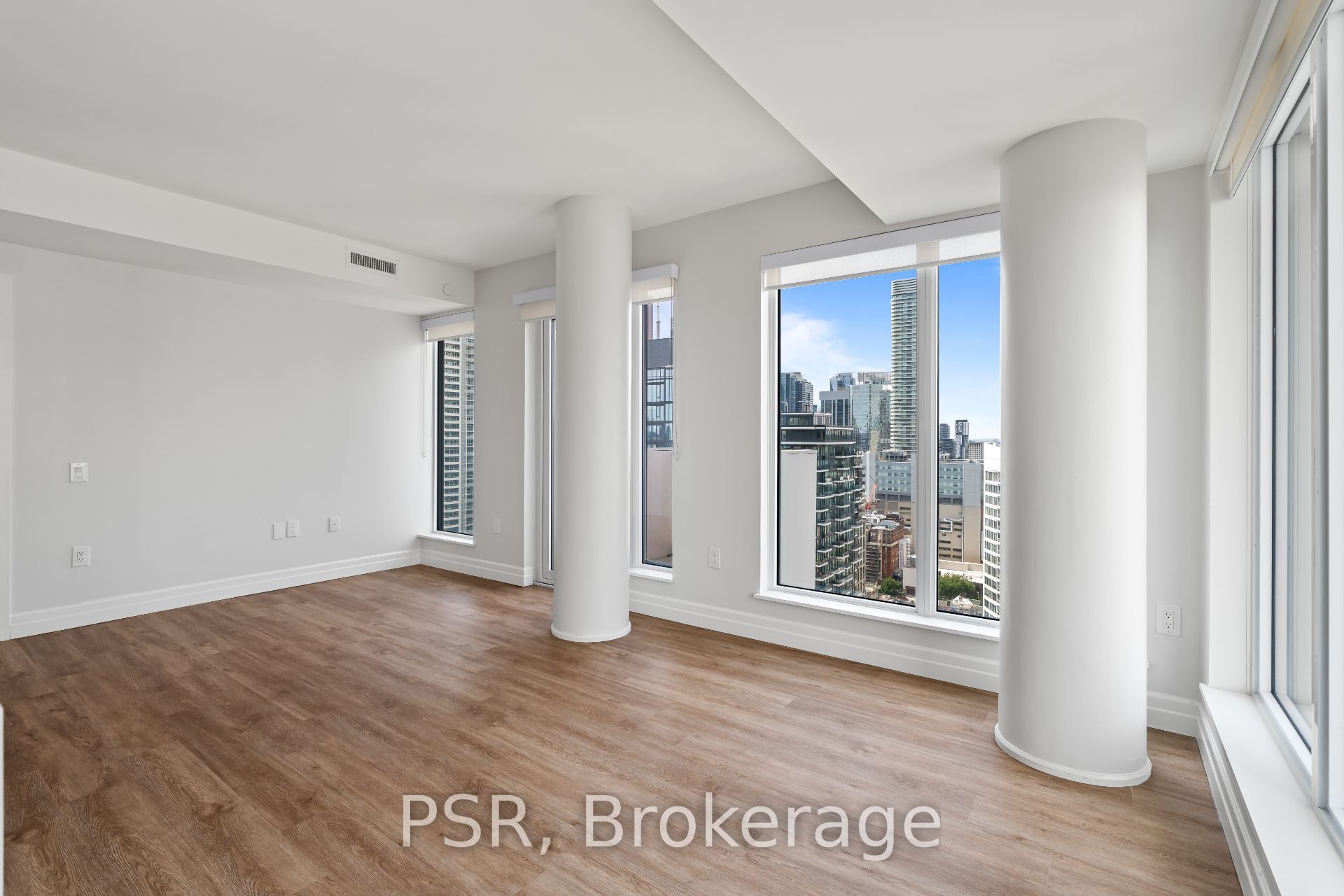 Unit 2801 - 203 Jarvis Street, Toronto 4