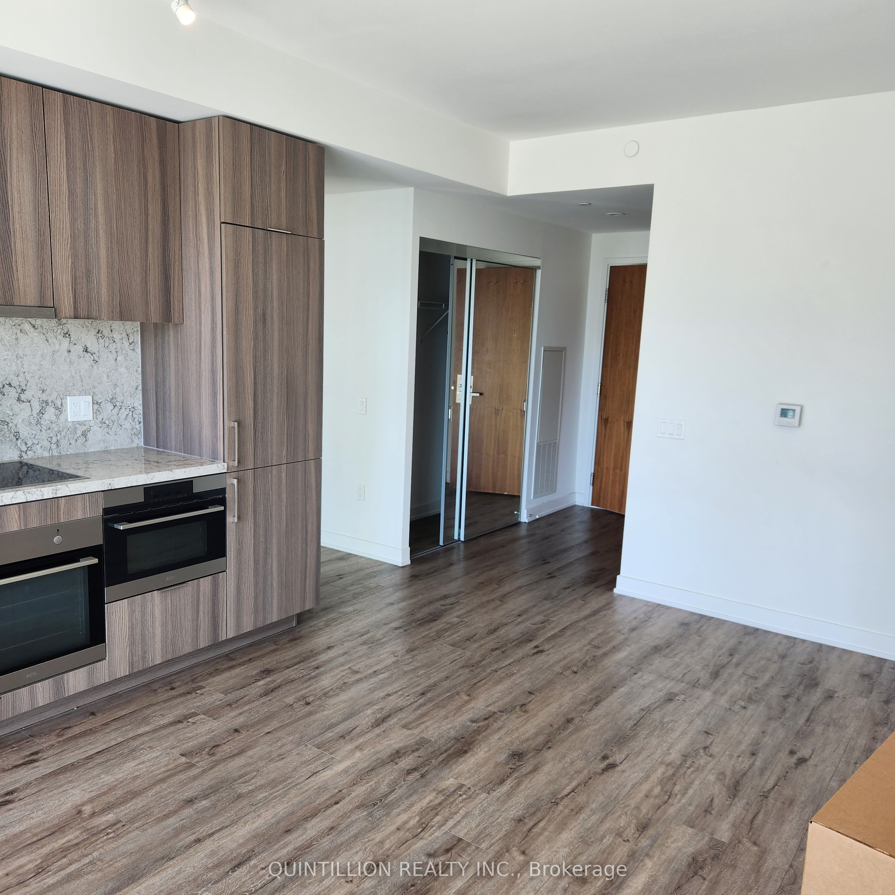 Unit 2606 - 15 Queens Quay, Toronto 4