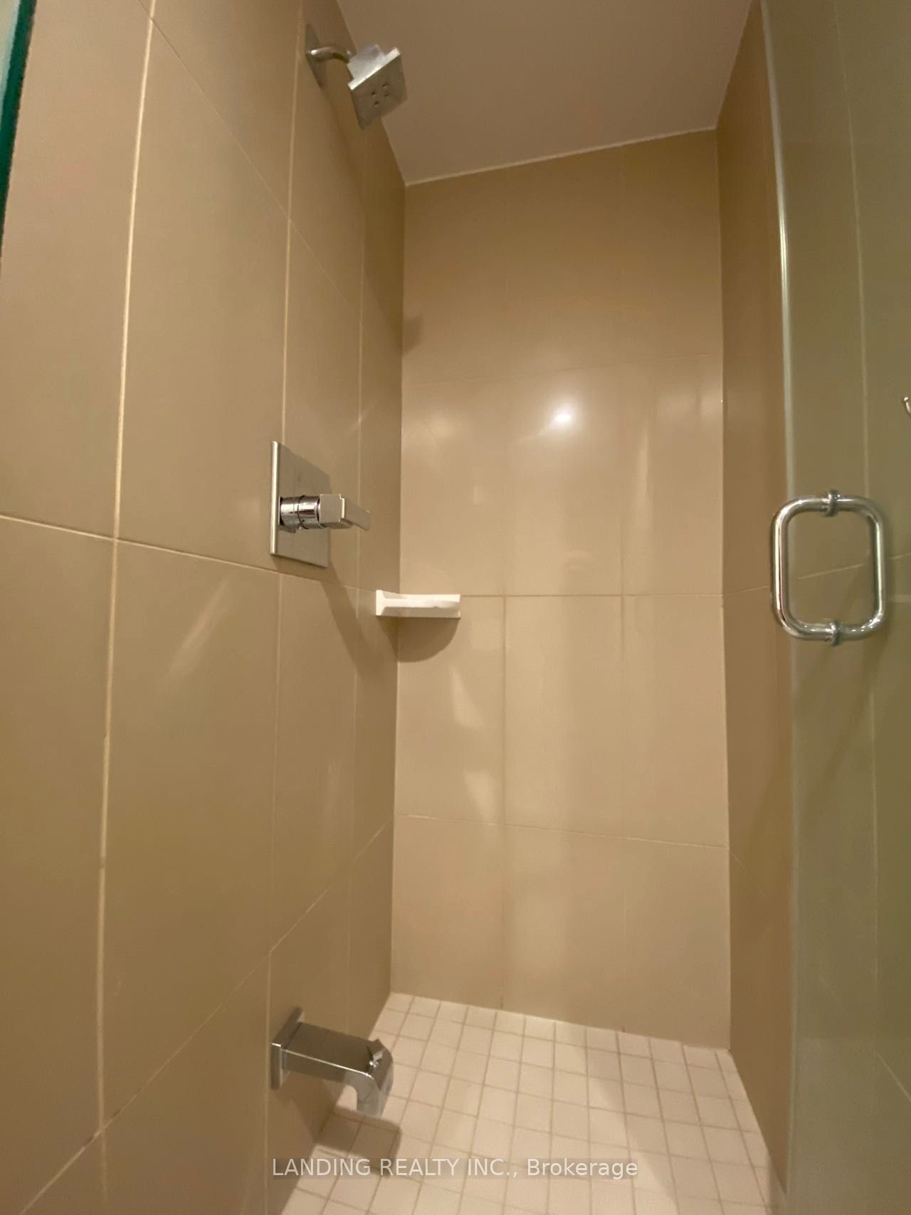 Unit 2404 - 2 anndale Drive, North York 3