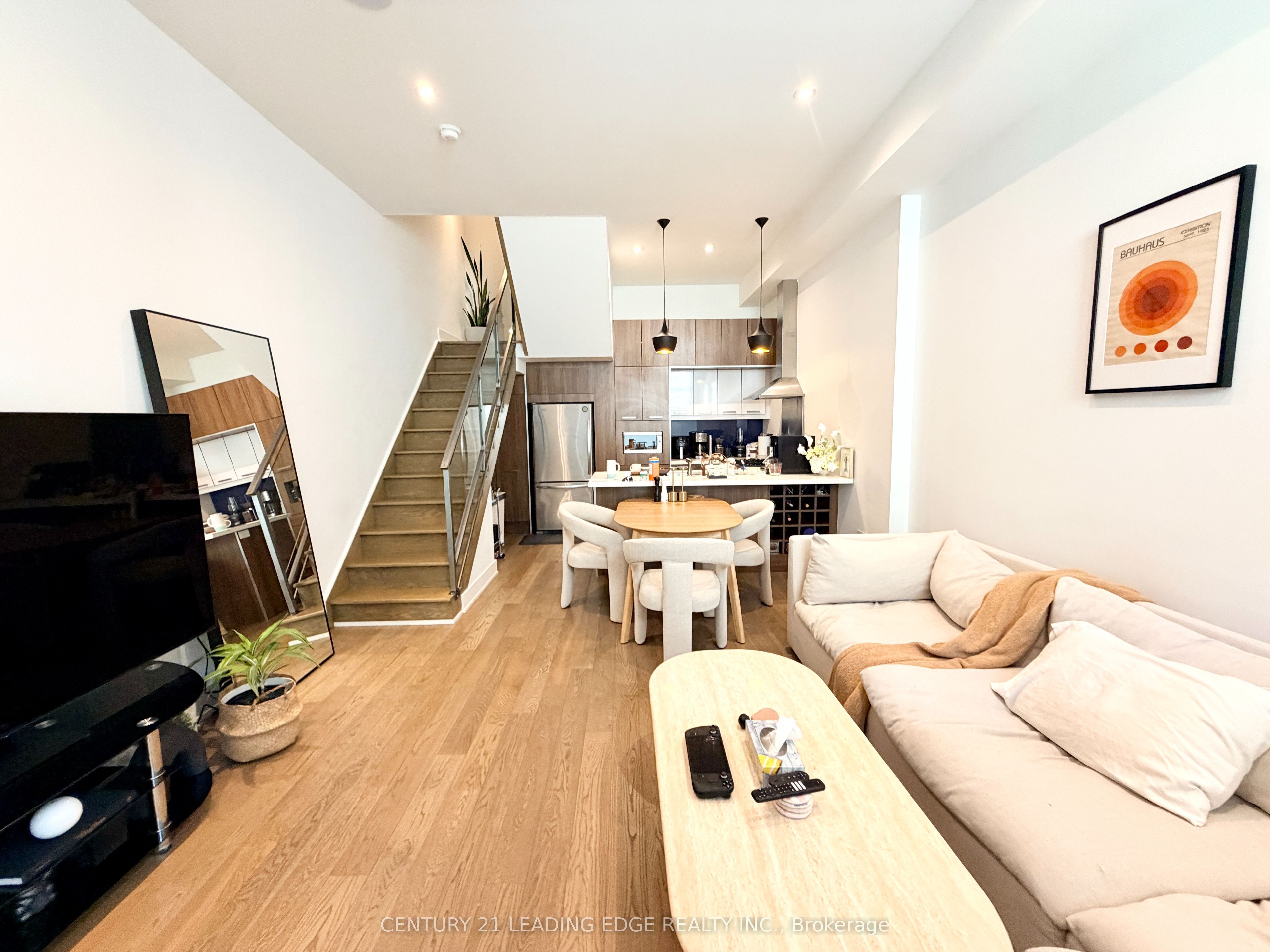 Unit 108 - 483 Dupont Street, Toronto 5