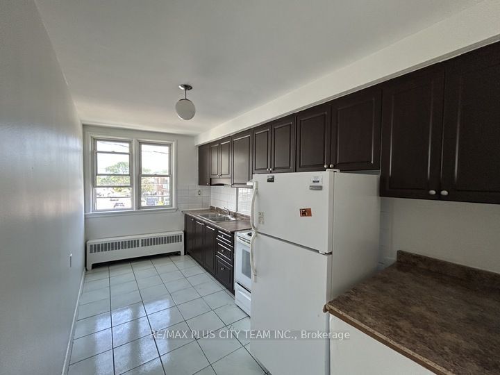 Unit 1 - 3432 Bathurst Street, North York 2