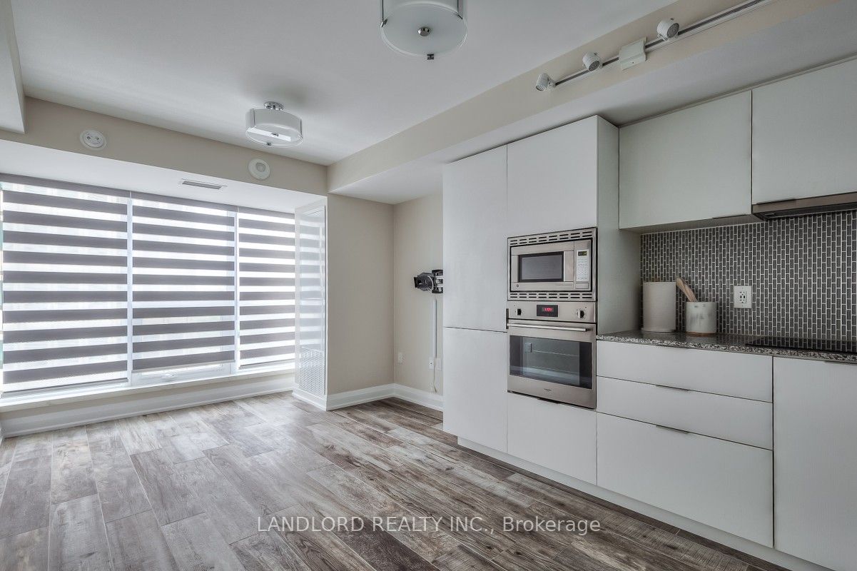 Unit 1714 - 955 Bay Street, Toronto 2