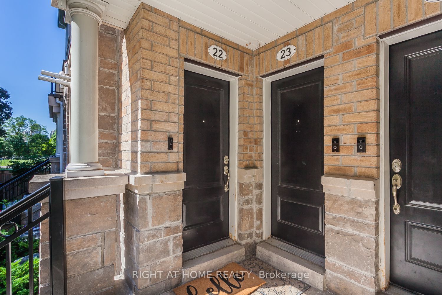 Unit 22 - 39 Drewry Avenue, North York 3