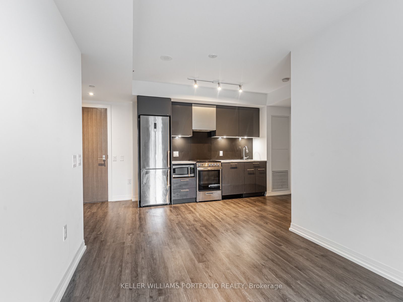 Unit 1633 - 251 Jarvis Street, Toronto 2