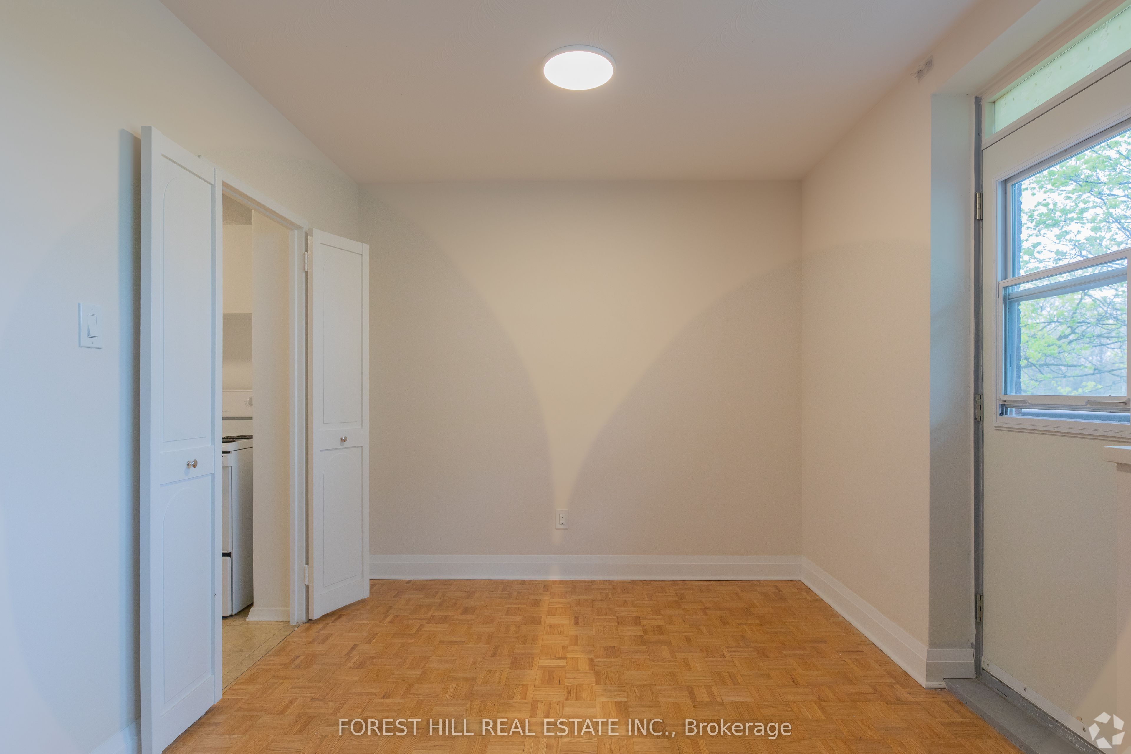 Unit 406 - 32 Clayland Drive, North York 5