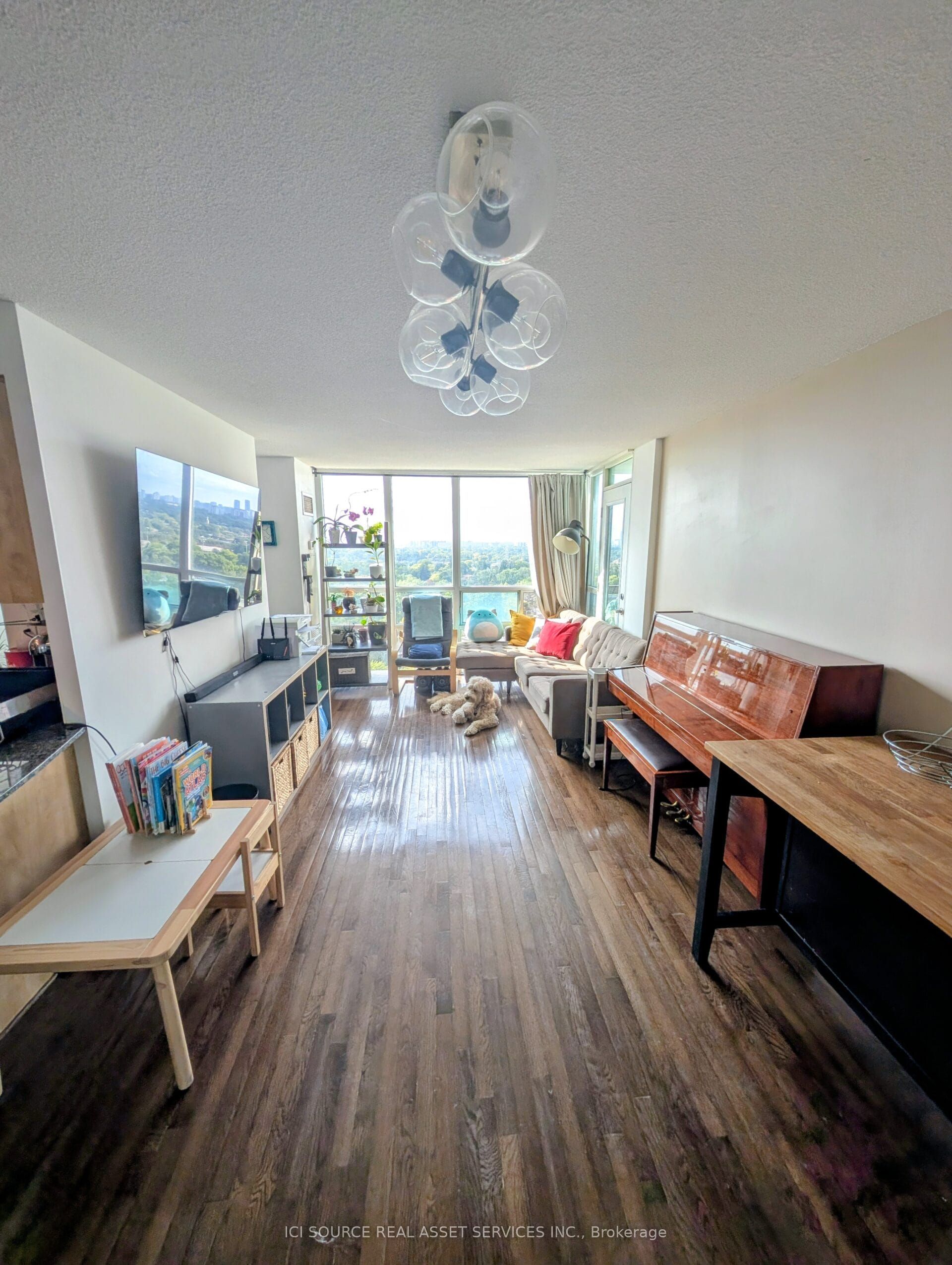 Unit 1810 - 509 Beecroft Road, North York 2
