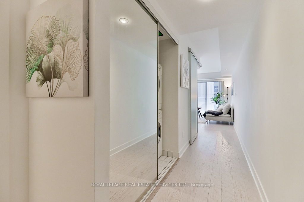 Unit 908 - 58 Orchard View Boulevard, Toronto 3