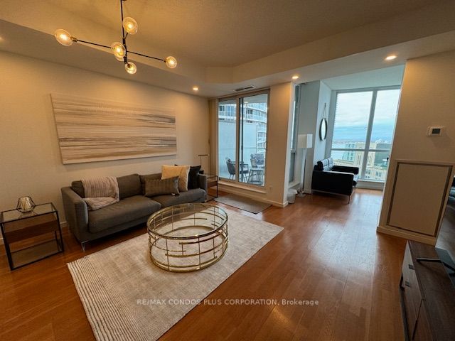Unit 1603 - 218 Queens Quay W, Toronto 5