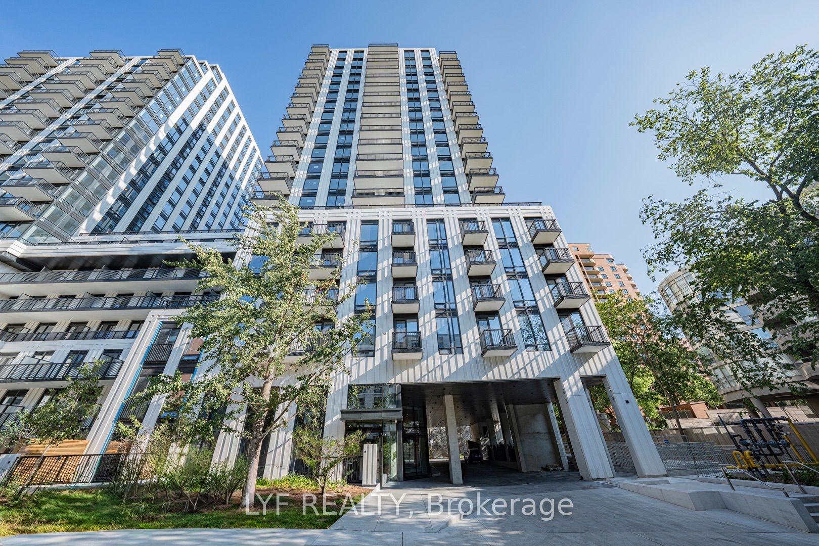 Unit 826 - 91 Montclair Avenue, Toronto 4