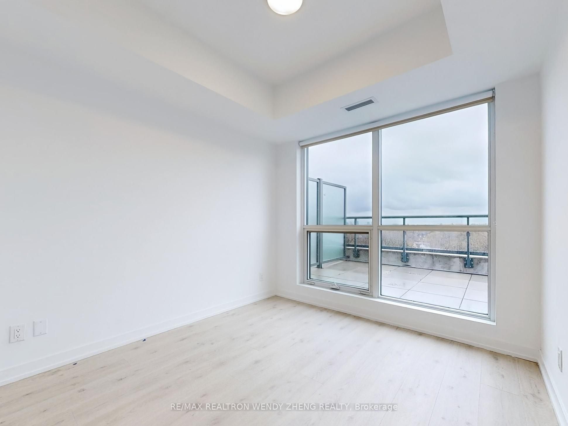 Unit 613 - 181 Sheppard Avenue E, North York 5