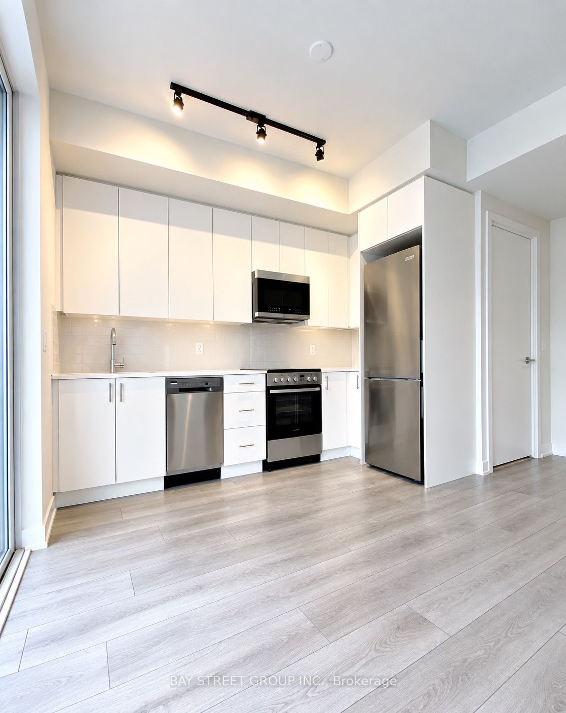 Unit 1503 - 15 Ellerslie Avenue, North York 2