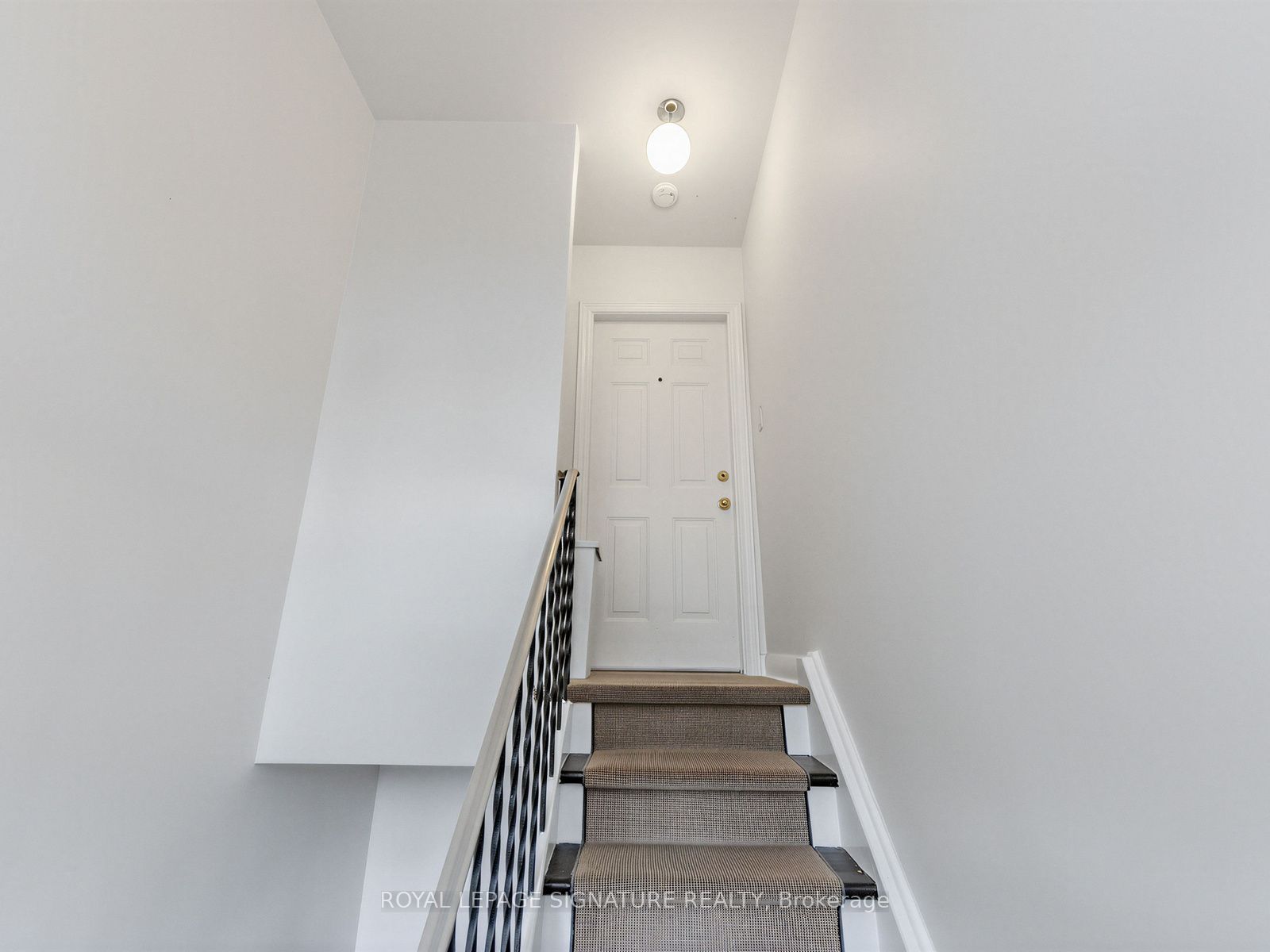Unit Upper - 277 Wychwood Avenue, Toronto 2