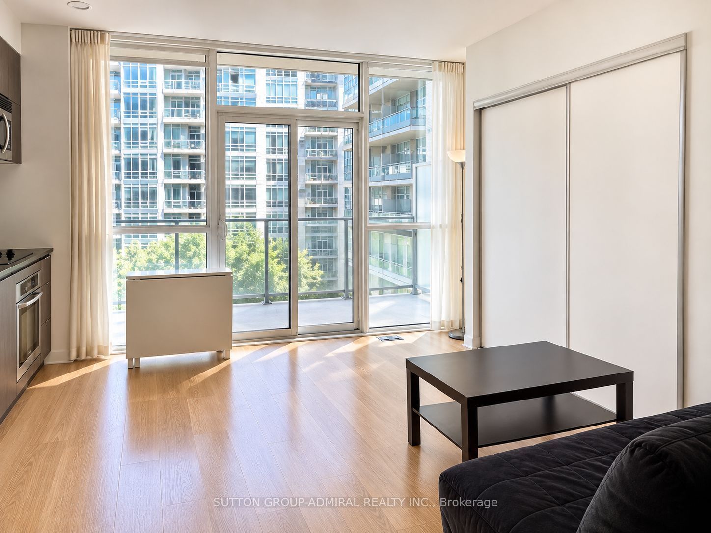 Unit 517 - 478 King Street W, Toronto 4