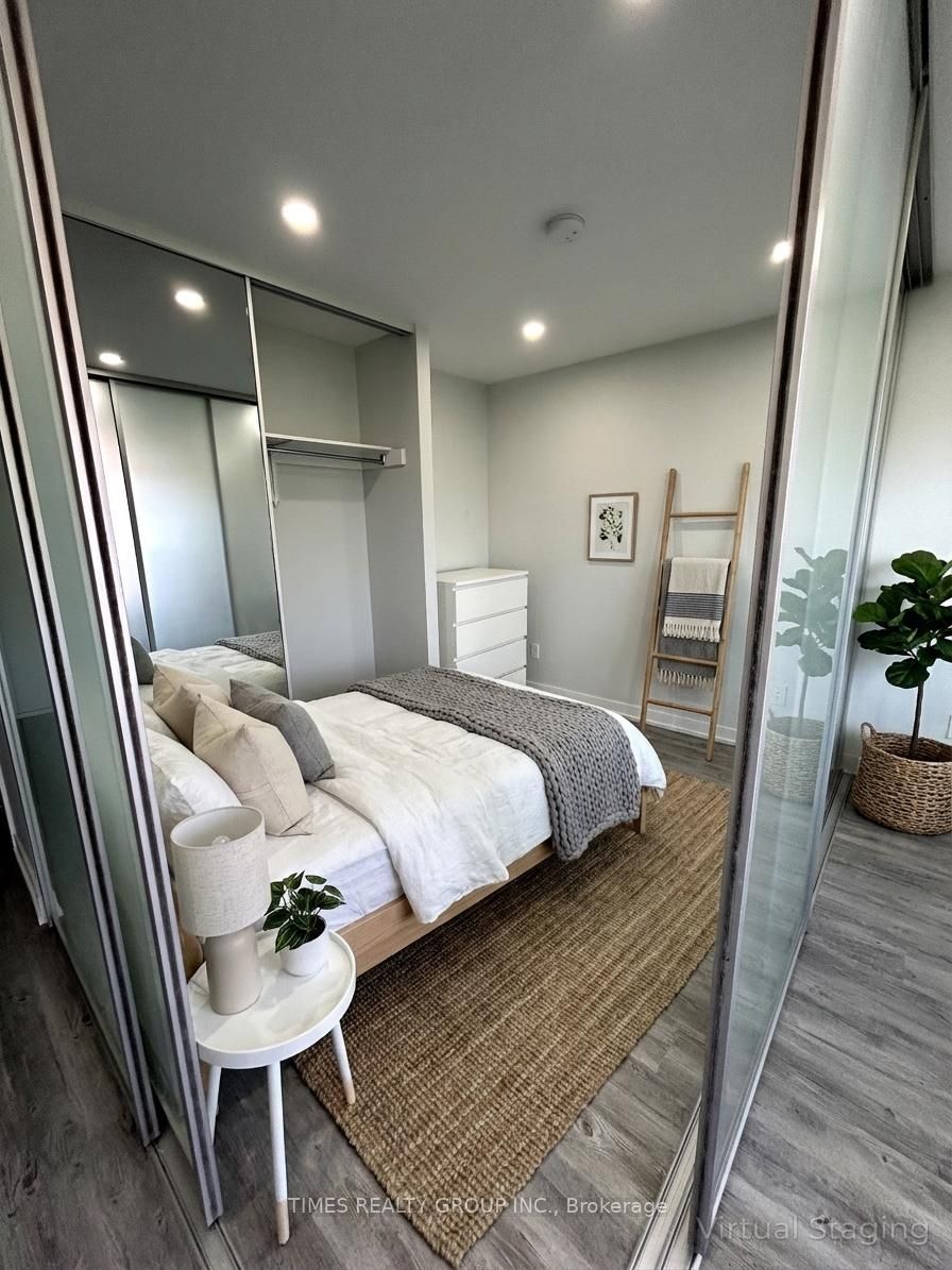 Unit 504 - 15 Walmer Road, Toronto 2