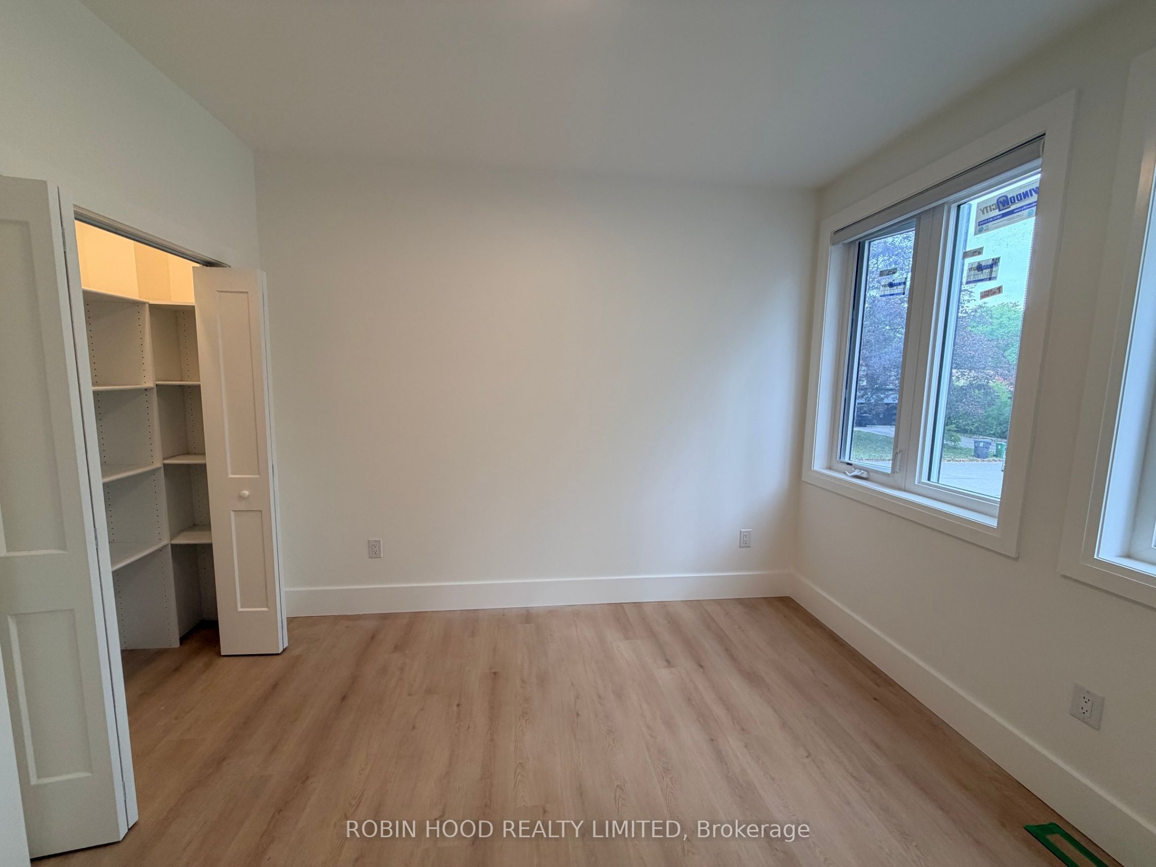 Unit C - 12 Southwell Drive, North York 5