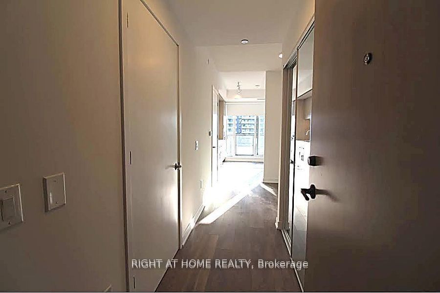Unit 1606 - 130 River Street, Toronto 5