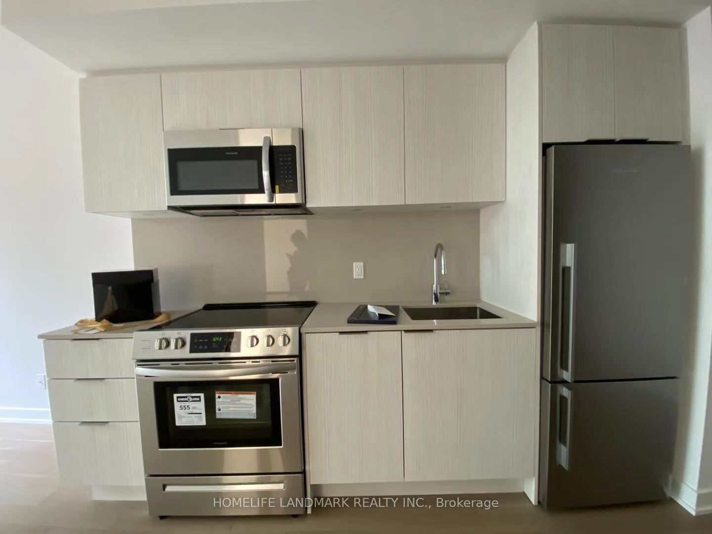 Unit 209 - 25 Richmond Street E, Toronto 3