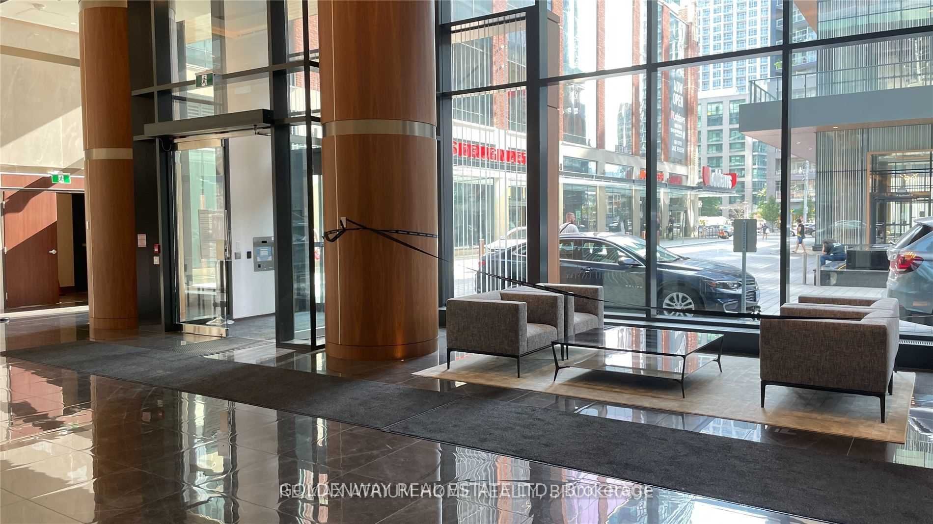 Unit 909 - 17 Bathurst Street, Toronto 3