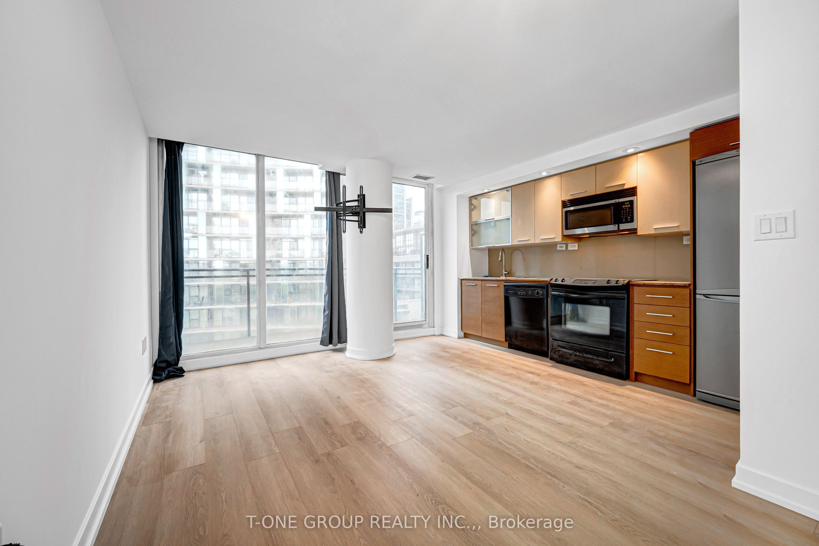 Unit 738 - 8 Telegram Mews, Toronto 2