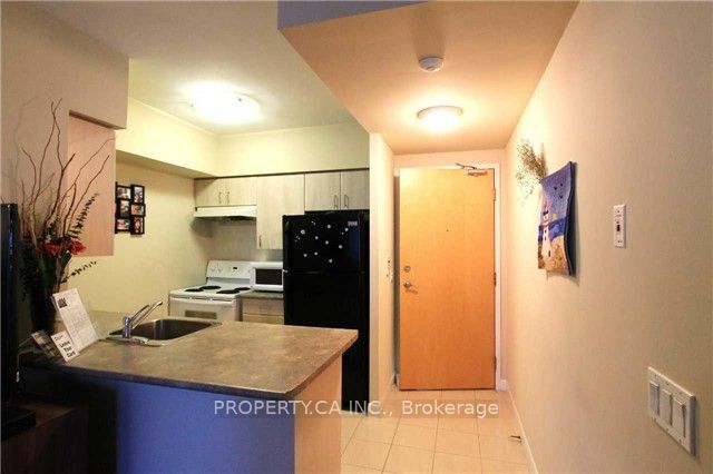 4978 Yonge Street, North York 4