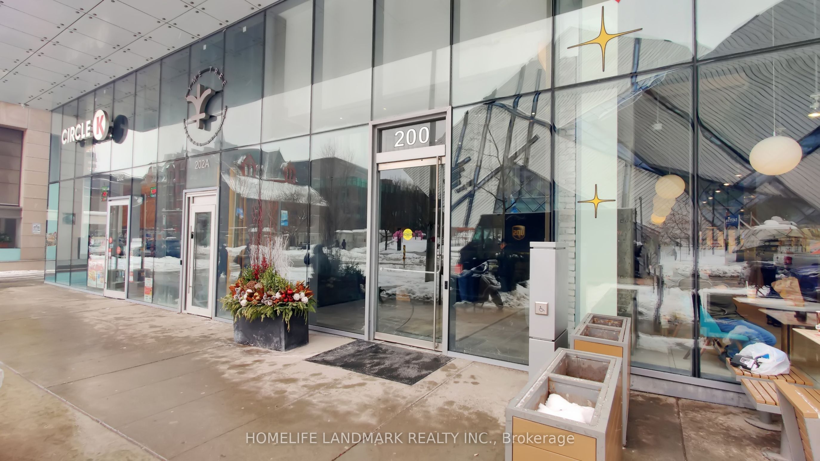 Unit 2305 - 200 Bloor Street W, Toronto 4