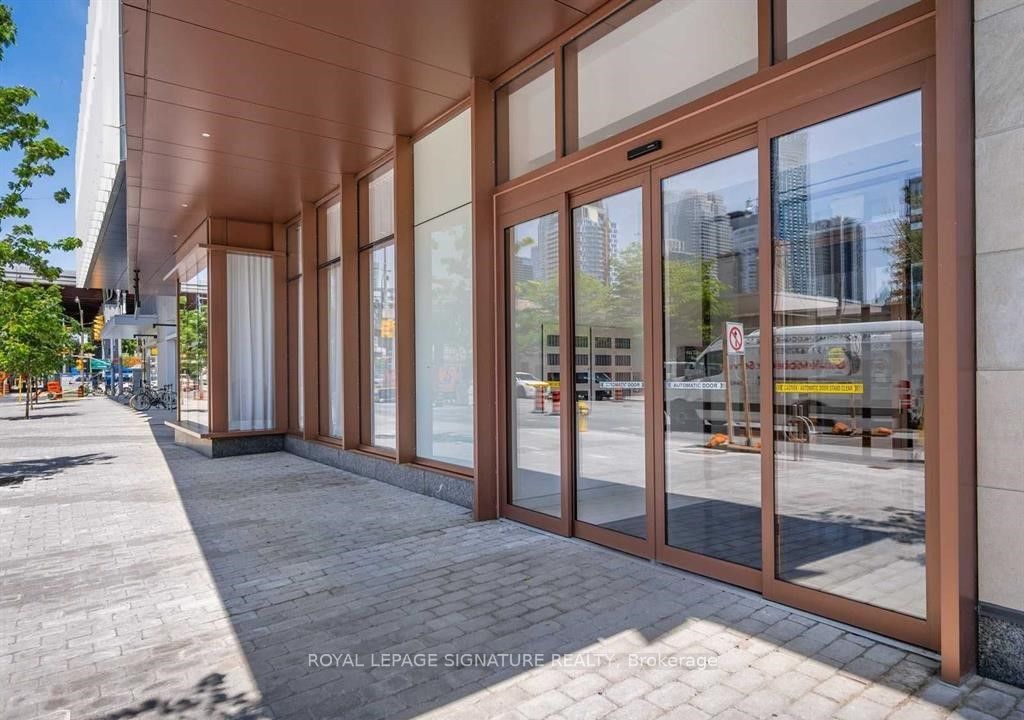 (Address not available), Toronto 4