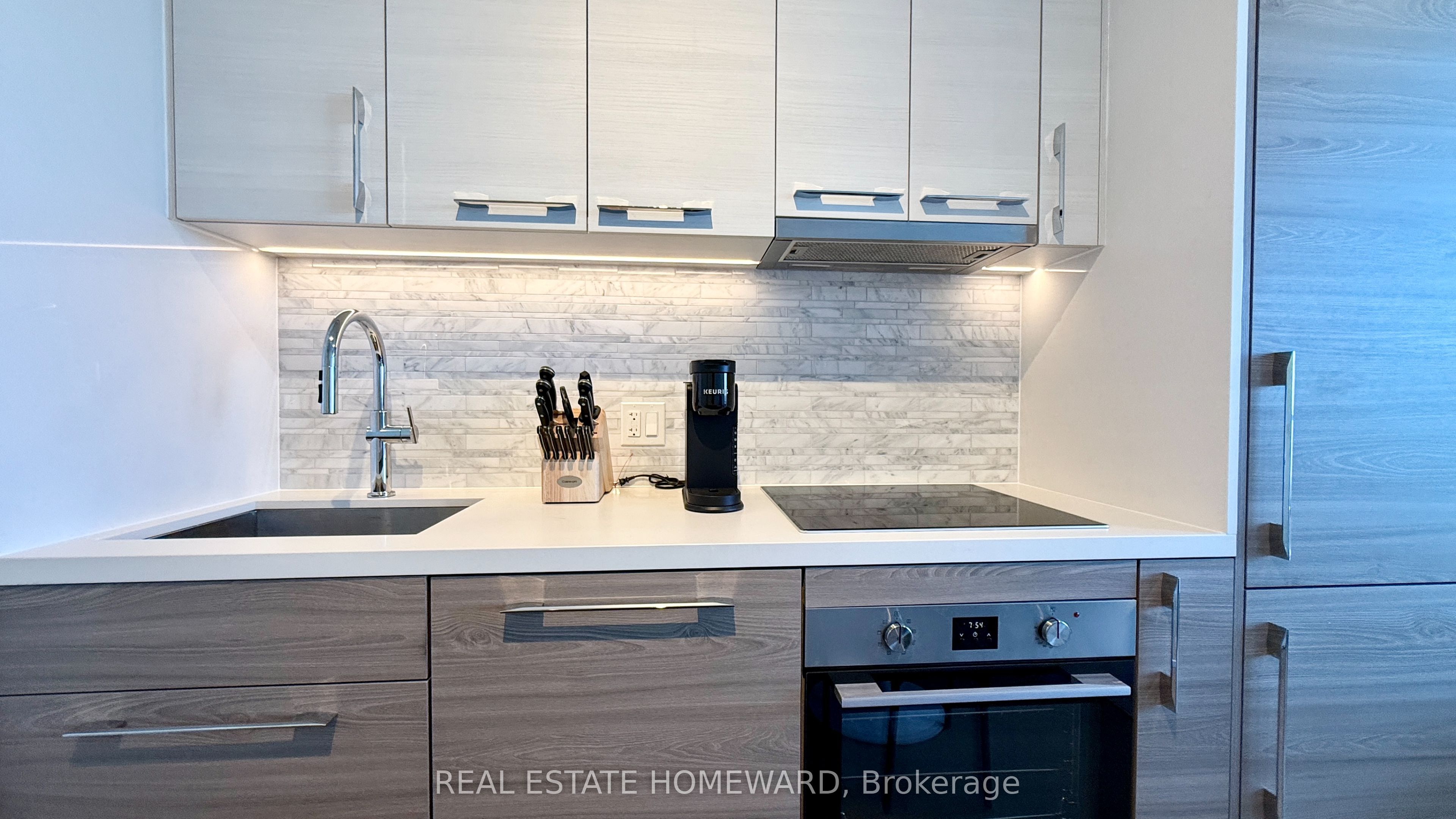 Unit 2509 - 29 Green Trail Court, North York 5