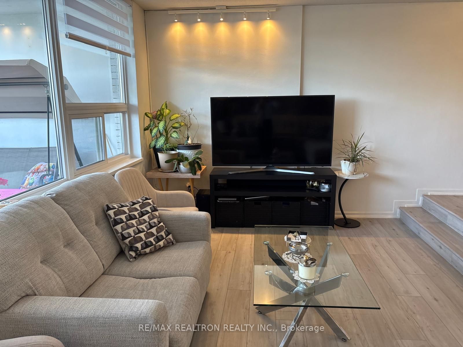 Unit 408 - 1360 York Mills Road, North York 2