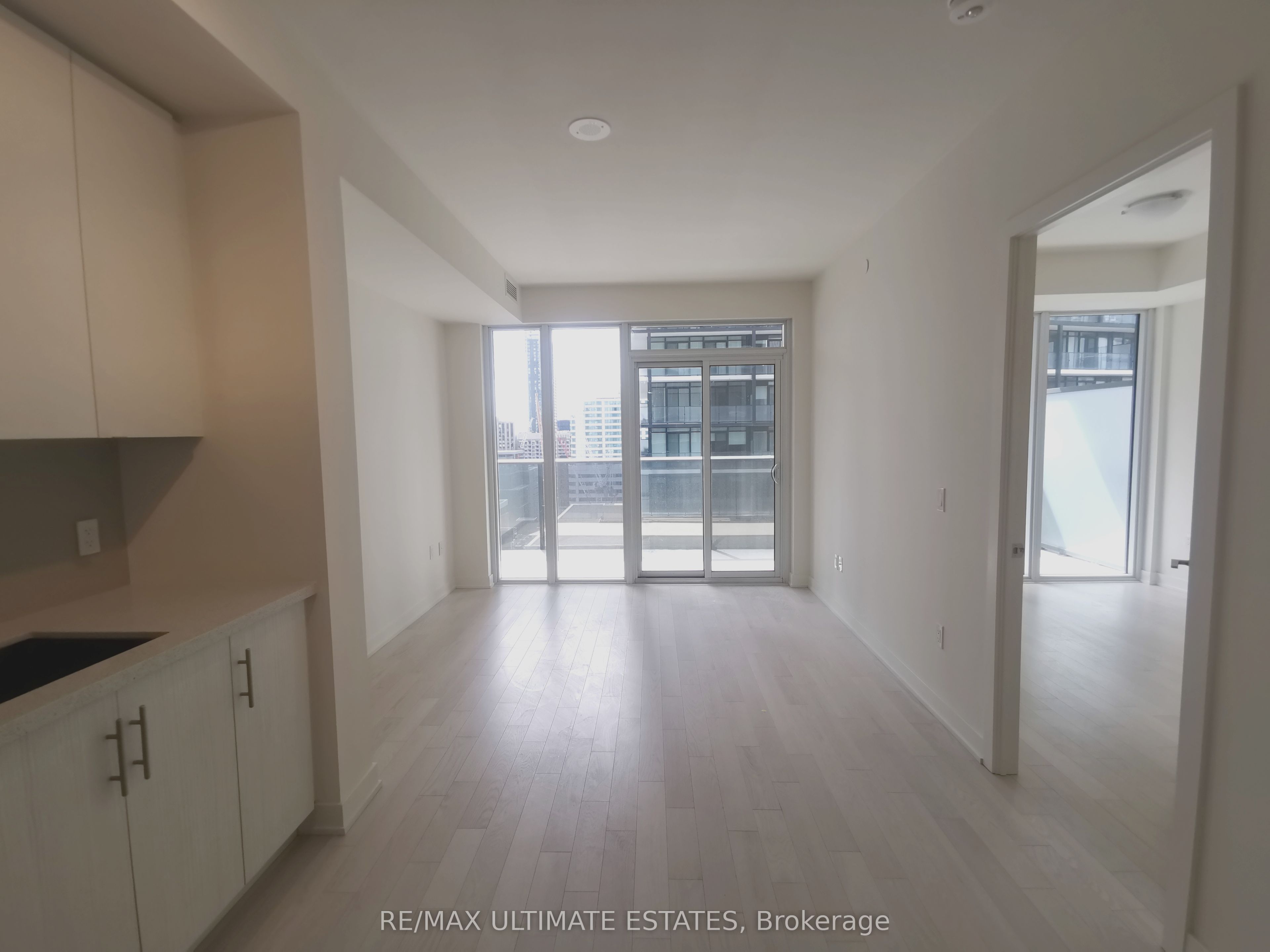Unit 1902 - 330 Richmond Street W, Toronto 2