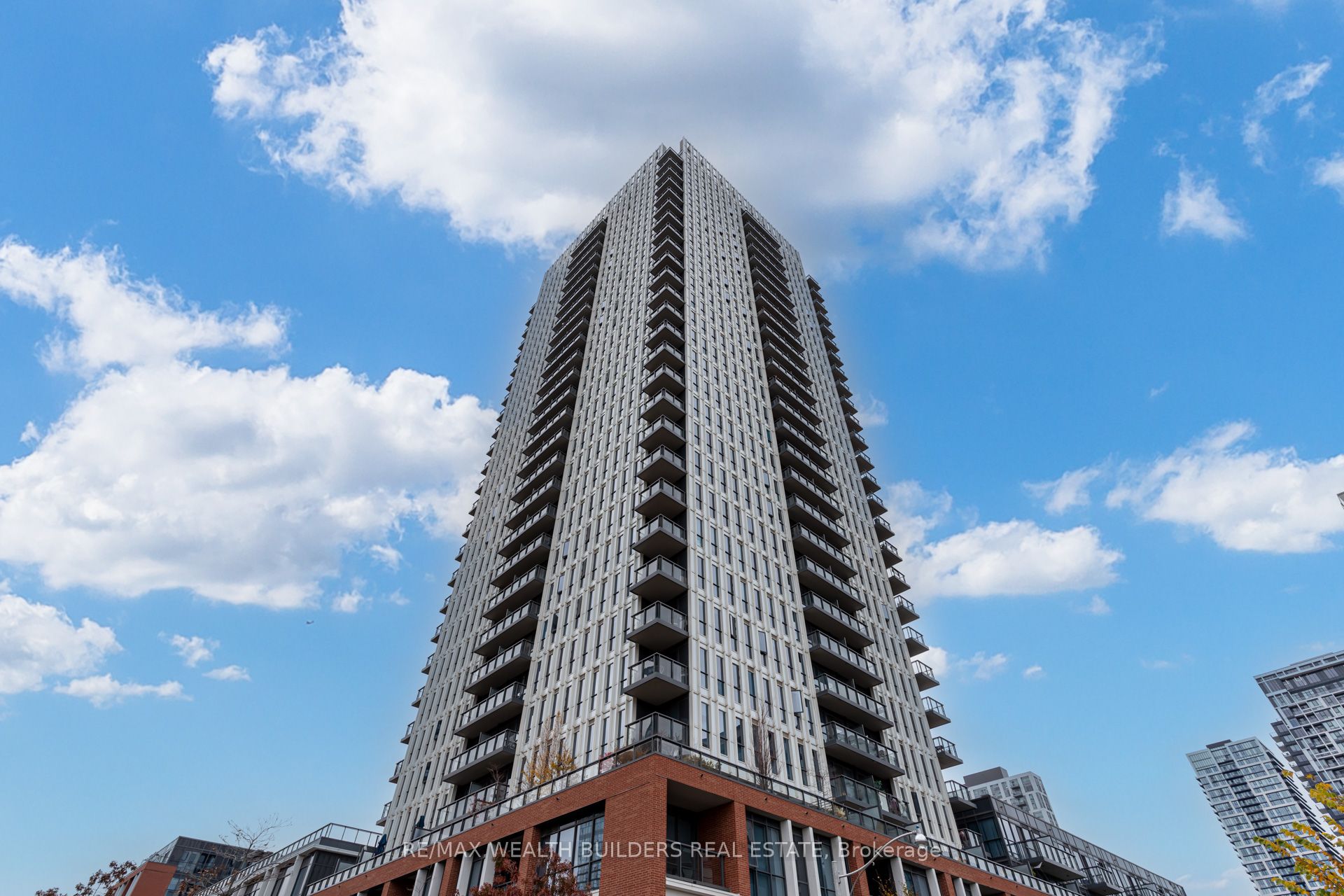 Unit 606 - 55 Regent Park Boulevard, Toronto 3