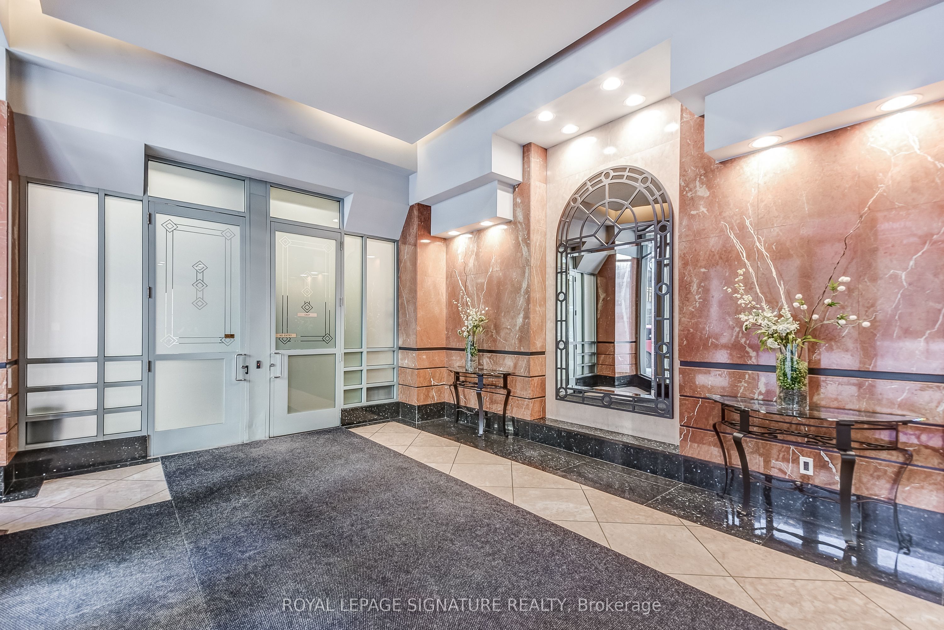 Unit 3111 - 10 Yonge Street, Toronto 3