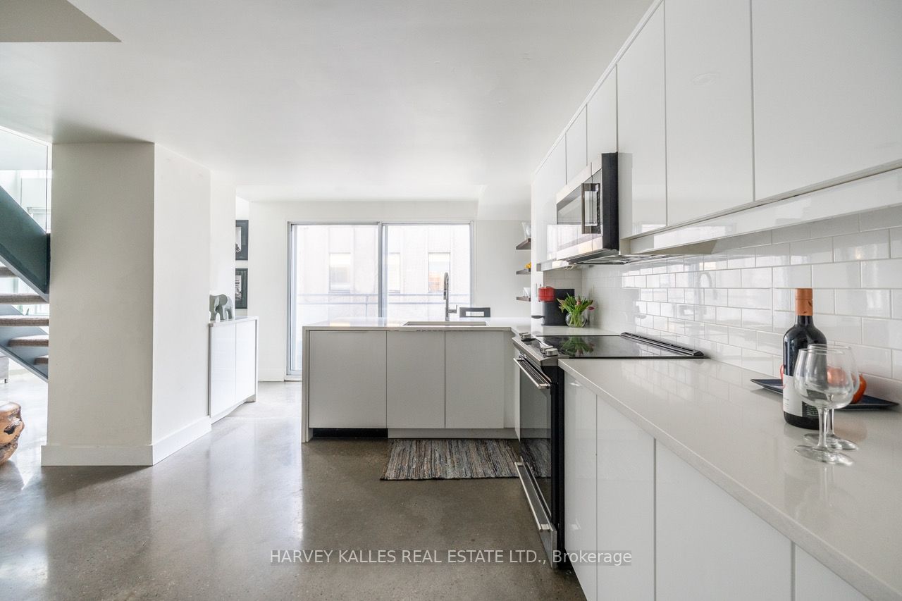 Unit 1103 - 80 Cumberland Street, Toronto 5
