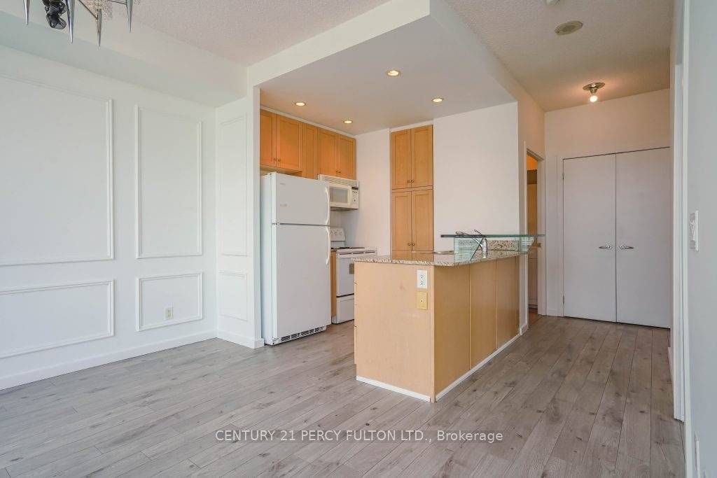 Unit 3513 - 8 York Street, Toronto 4