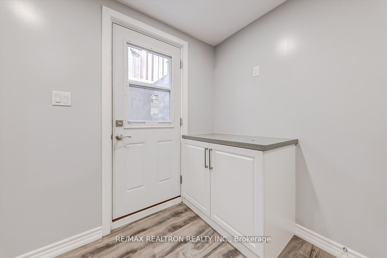 Unit BSMT - 635 BECKWORTH Square, Pickering 4