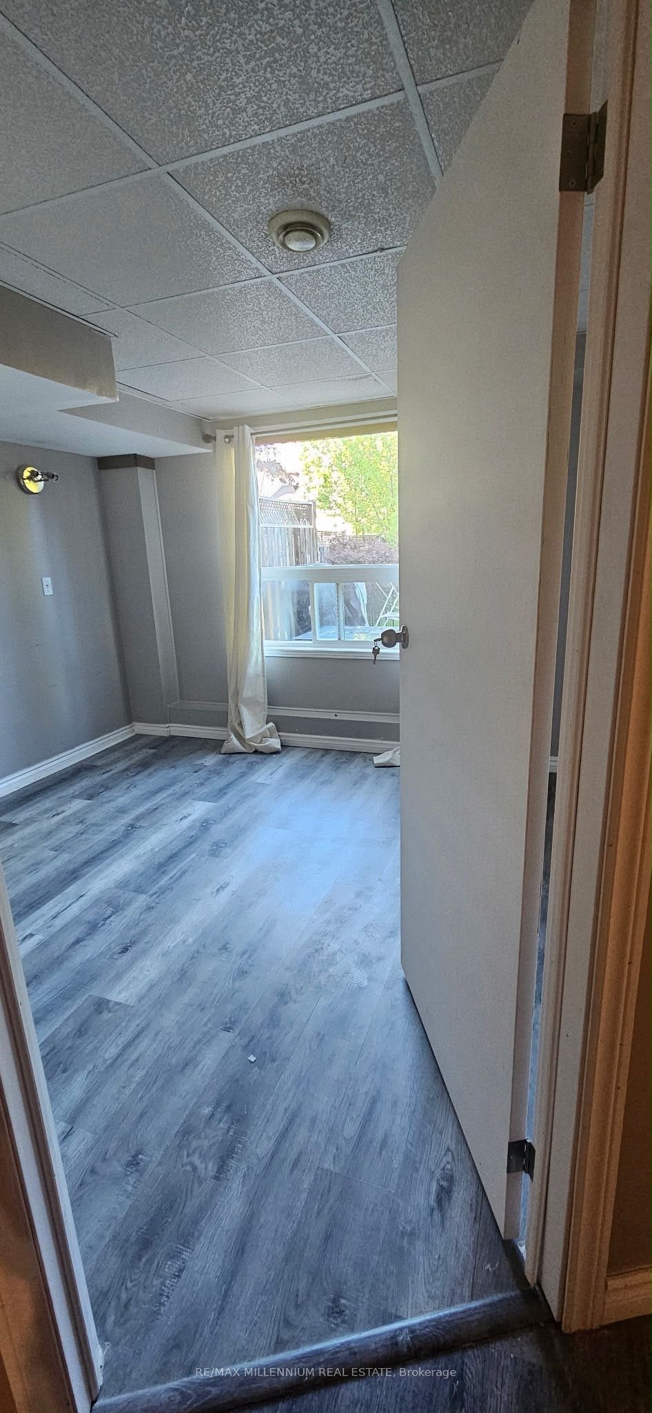 (Address not available), Oshawa 4