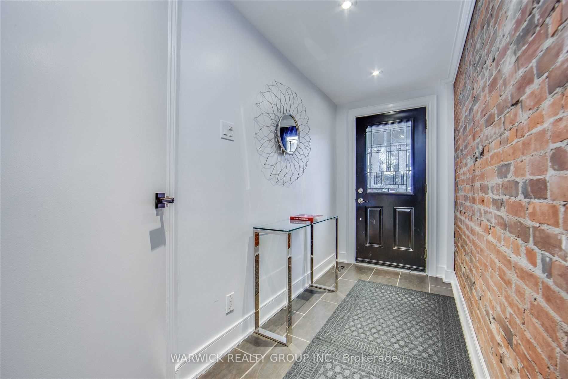 Unit Lower - 57 Bertmount Avenue, Toronto 2