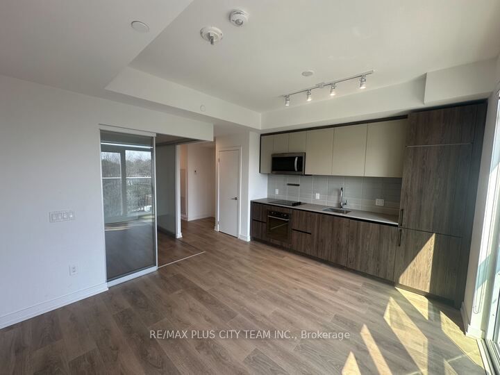 Unit 542 - 150 Logan Avenue, Toronto 4
