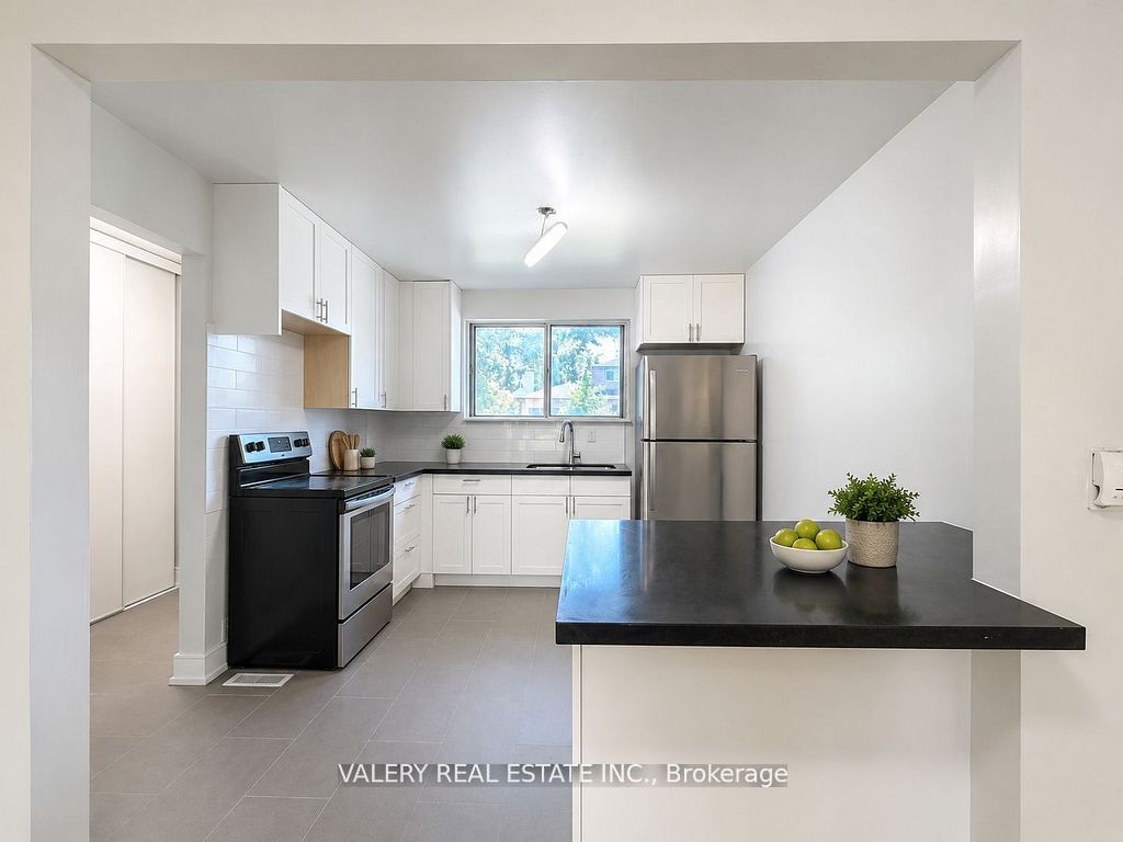 Unit 69 - 75 Eastdale Avenue, Toronto 2