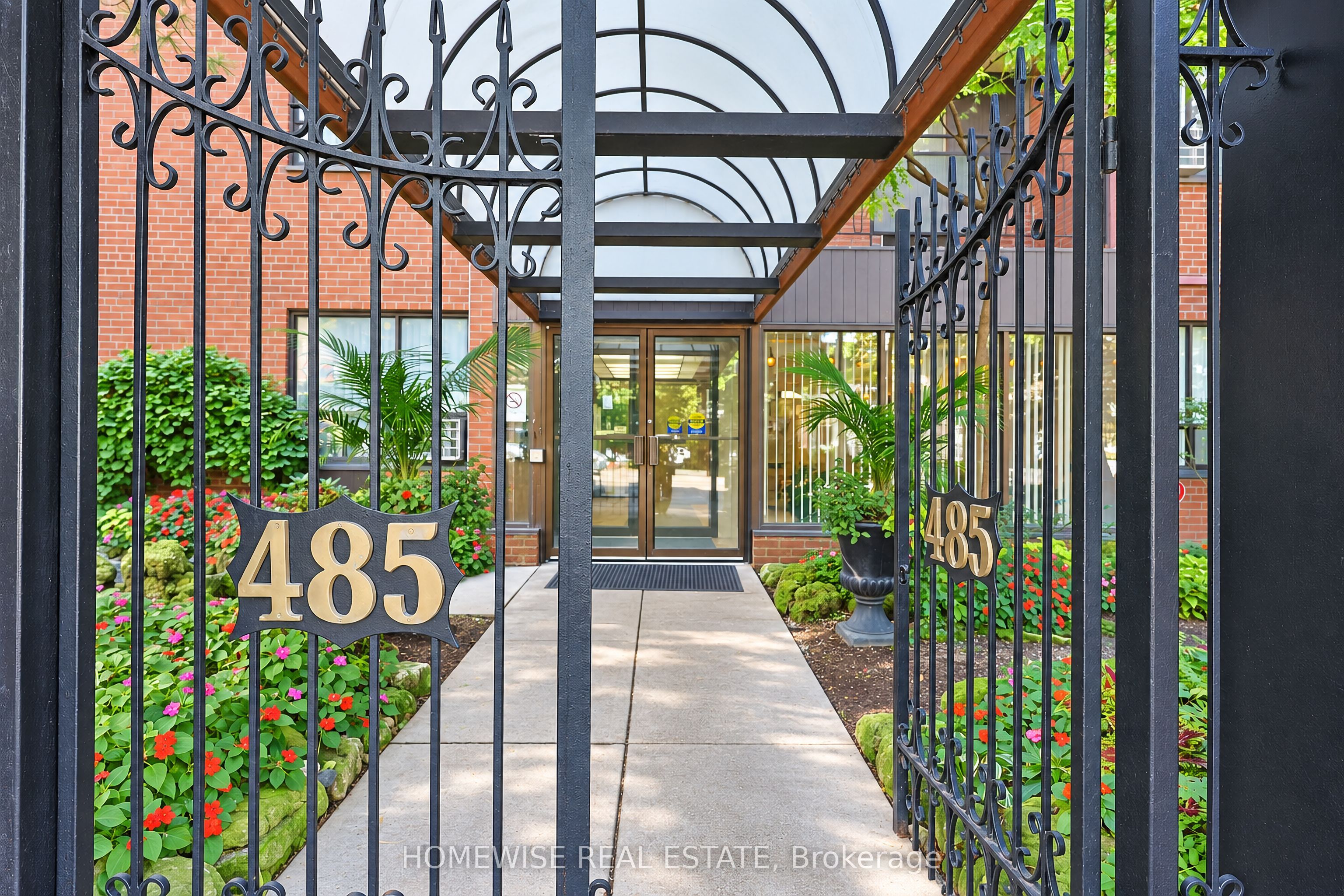 Unit 414 - 485 Kingston Road, Toronto 3