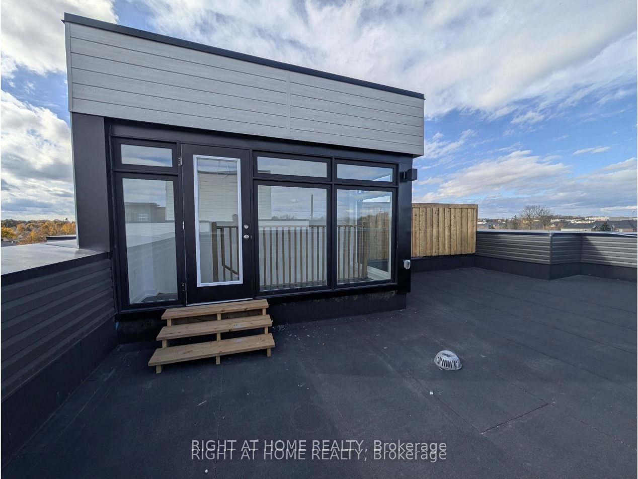 Unit 19 - 188 Angus Drive, Ajax 2